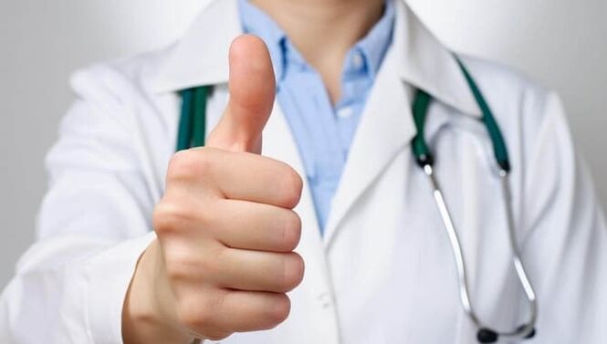 El doctor muestra la clase